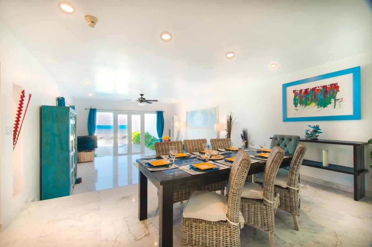 Caprice 9 - Oceanfront Villa - Gated Community With Pool Νασάου Εξωτερικό φωτογραφία